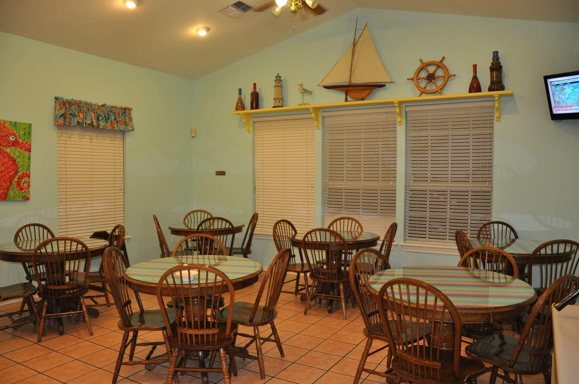 Plantation Suites And Conference Center Port Aransas Exterior foto